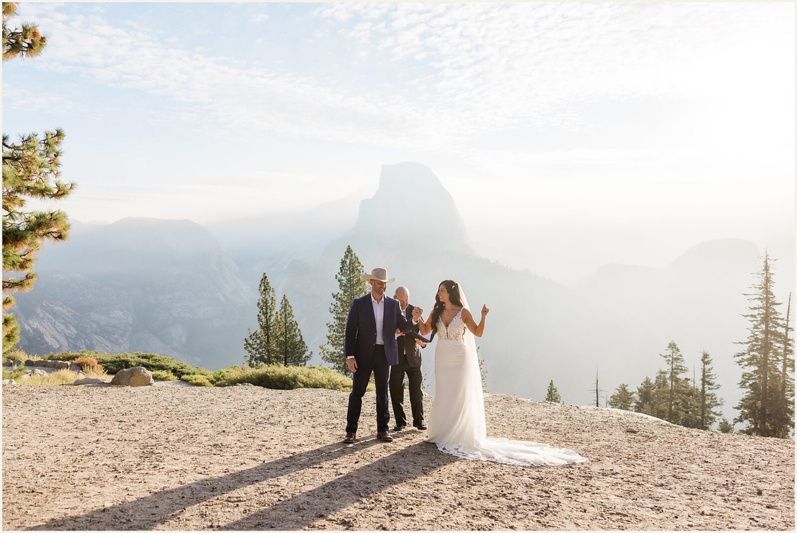 small-elopement-wedding_stephanie-and-johnathan_0011-1600x1070 Small Elopement Wedding in Yosemite National Park
