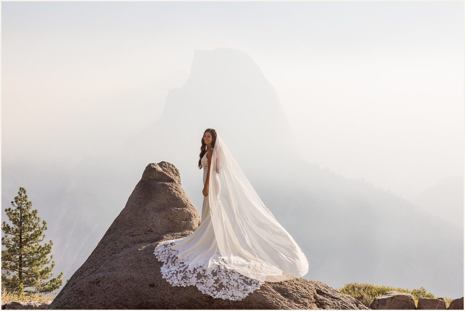 small-elopement-wedding_stephanie-and-johnathan_0011-1600x1070 Small Elopement Wedding in Yosemite National Park