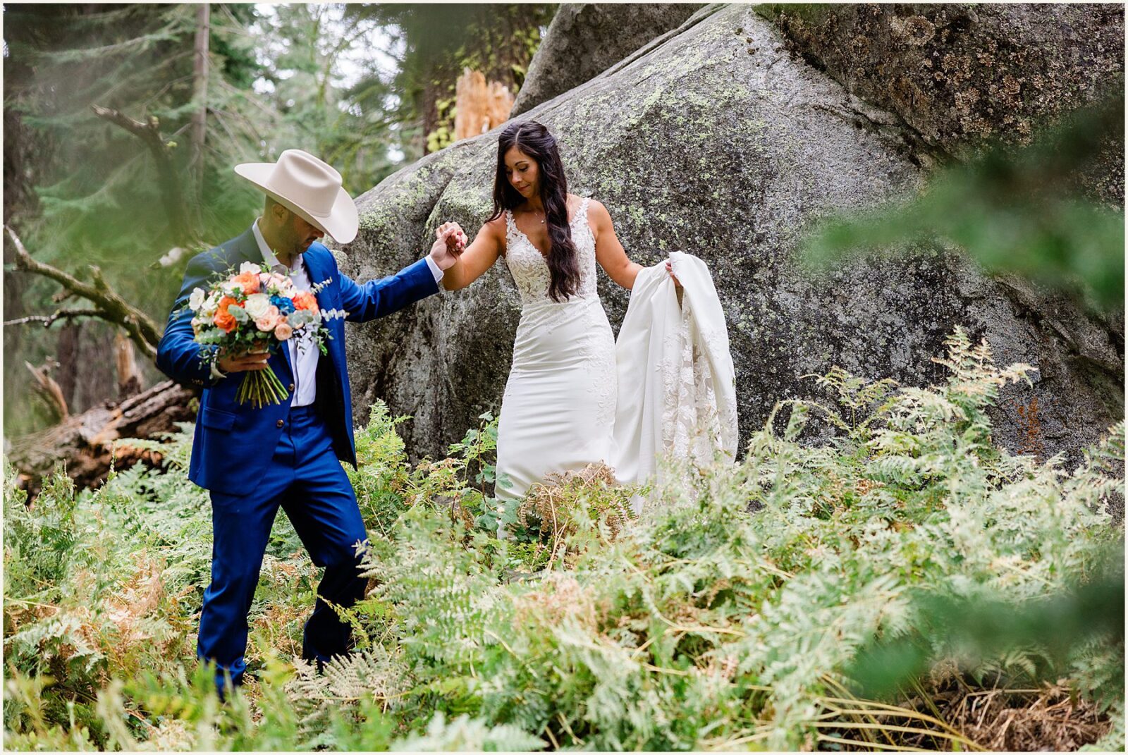 small-elopement-wedding_stephanie-and-johnathan_0011-1600x1070 Small Elopement Wedding in Yosemite National Park