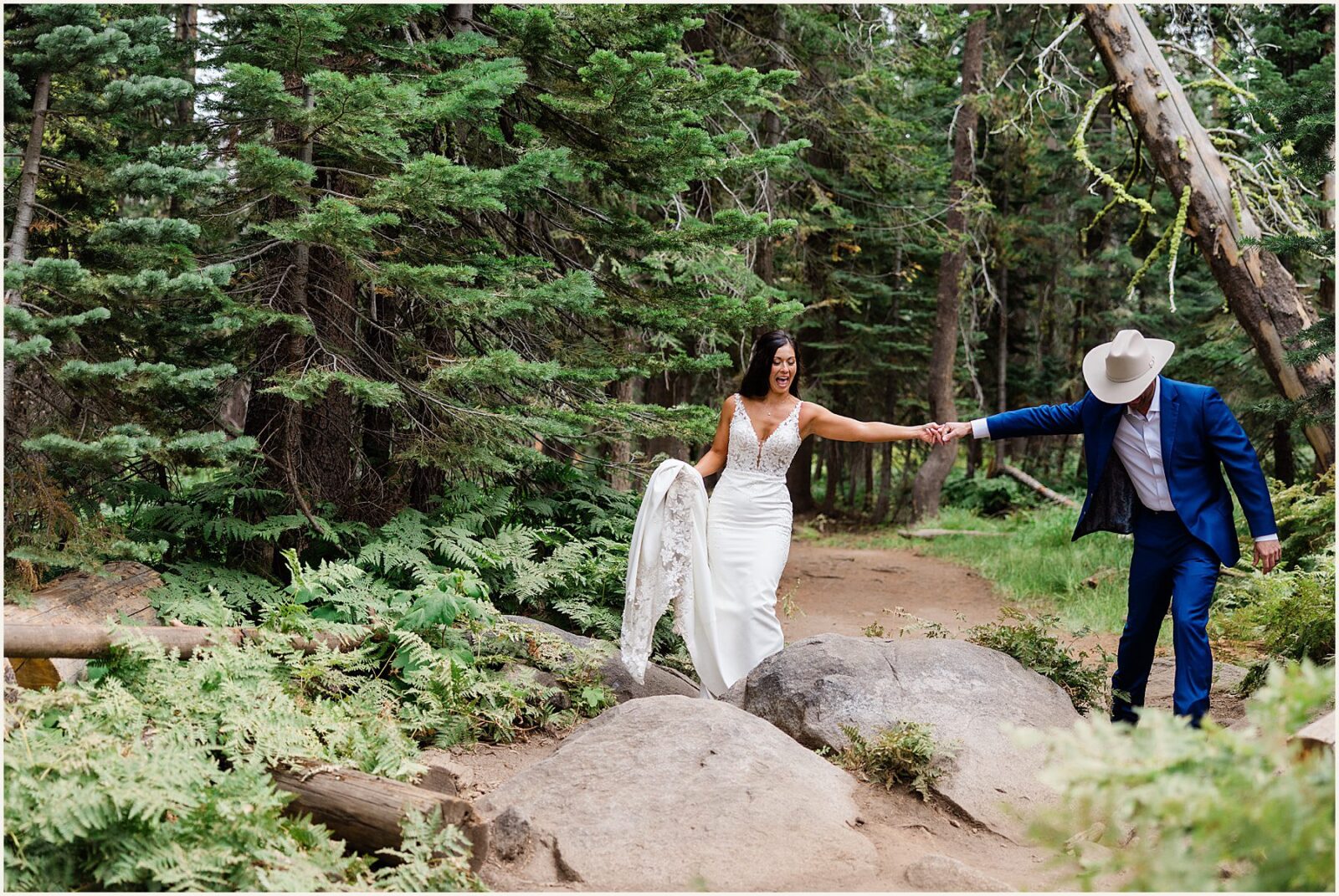 small-elopement-wedding_stephanie-and-johnathan_0011-1600x1070 Small Elopement Wedding in Yosemite National Park