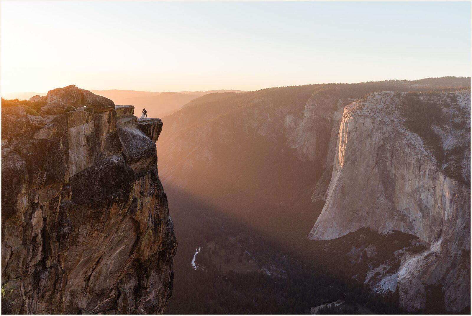 sunrise-glacier-point_kalyn-and-mateo_0067-1600x1071 Adventure Weddings + Elopements sunrise-glacier-point_kalyn-and-mateo_0067-1600x1071 Sunrise Glacier Point Elopement in Yosemite