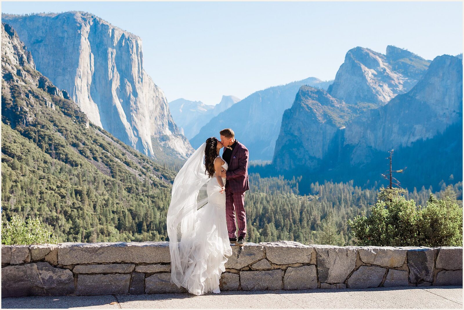 sunrise-wedding-ceremony_tiffany-and-jason_0024-1600x1070 Sunrise Wedding Ceremony | Yosemite Elopement
