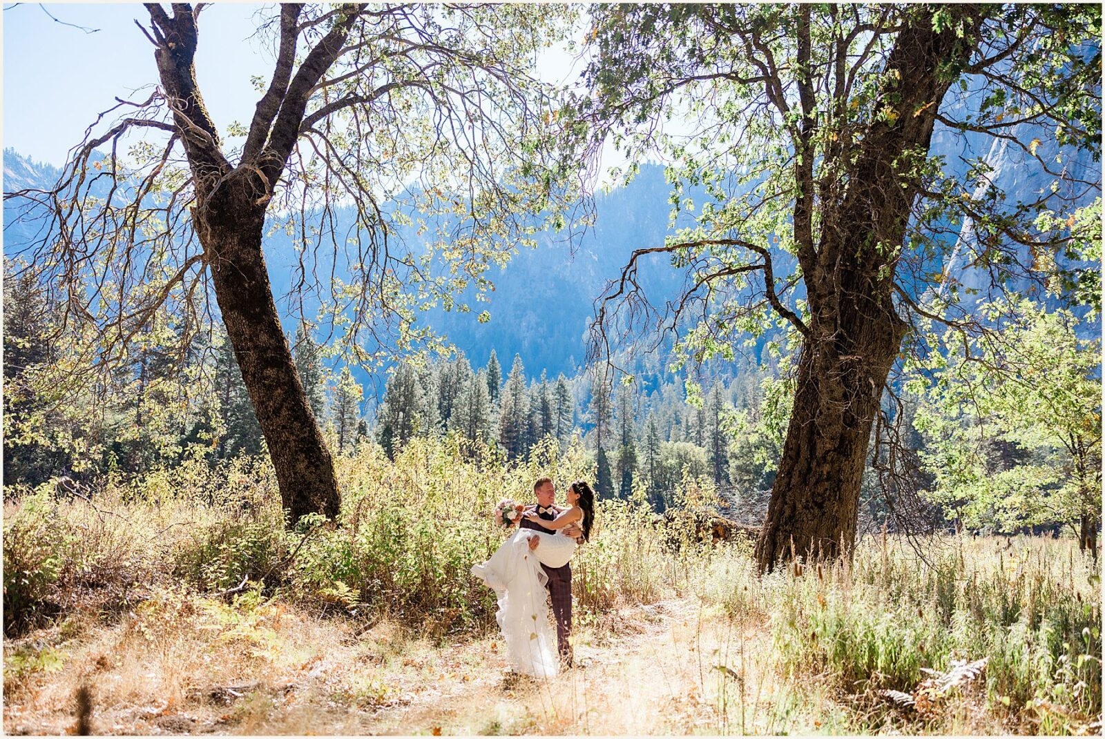 sunrise-wedding-ceremony_tiffany-and-jason_0024-1600x1070 Sunrise Wedding Ceremony | Yosemite Elopement