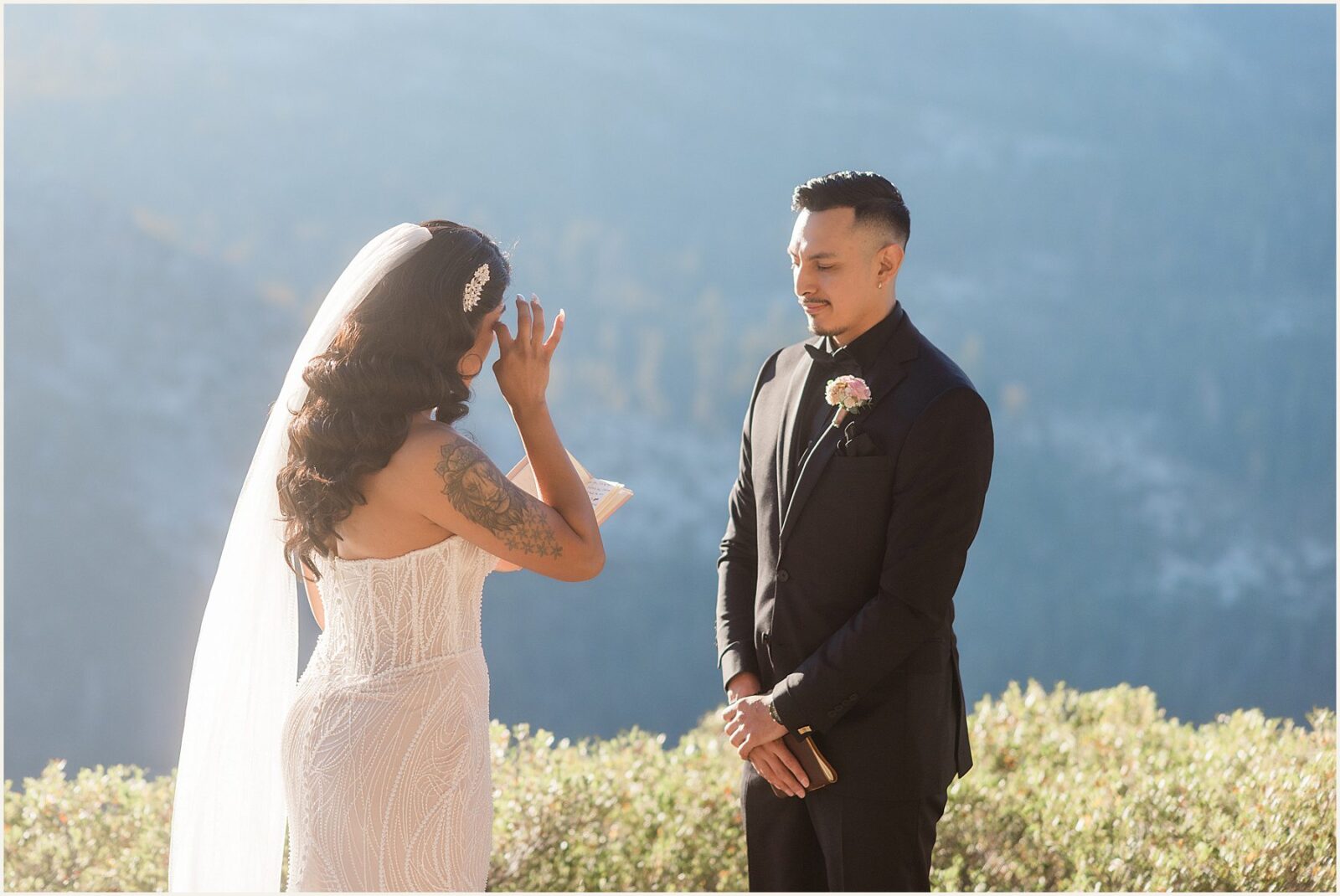 yosemite-photographer_maggie-and-carlos_0062-1600x1070 Yosemite Photographer | Yosemite Elopement