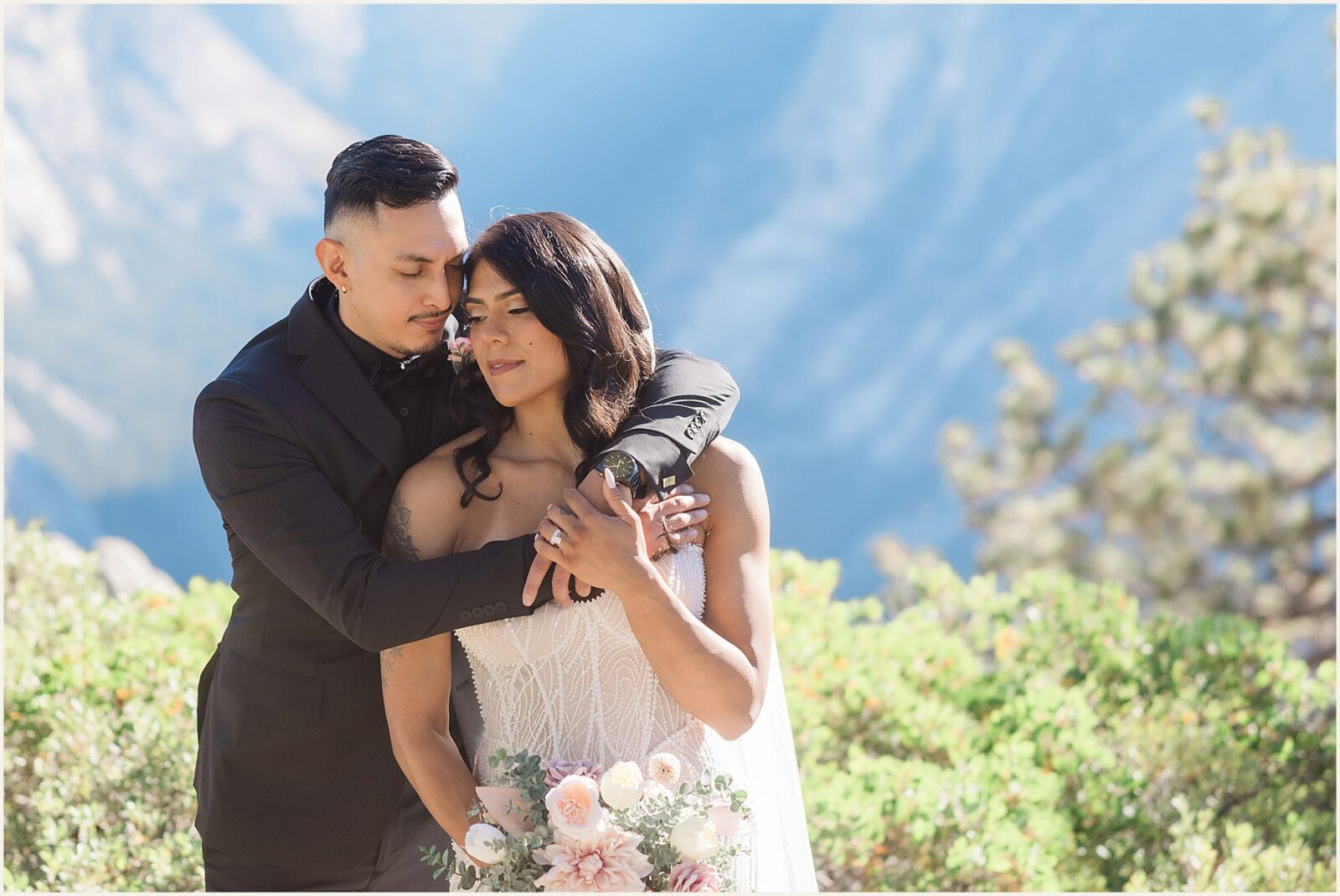 yosemite-photographer_maggie-and-carlos_0062-1600x1070 Yosemite Photographer | Yosemite Elopement