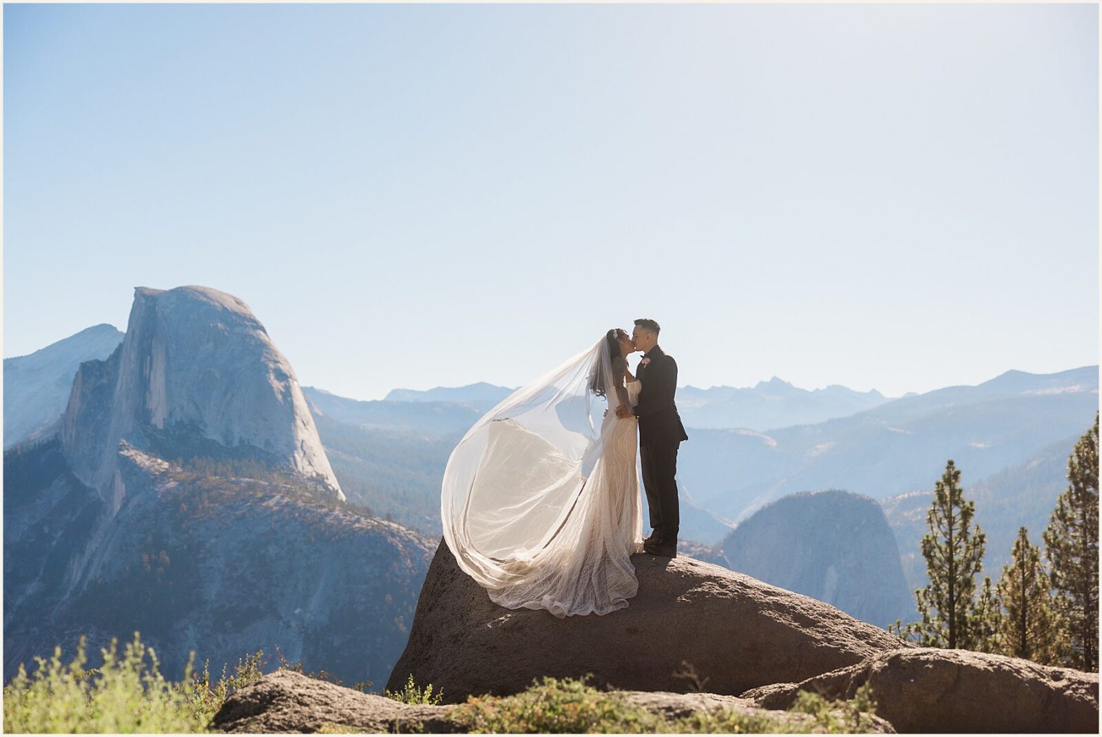 yosemite-photographer_maggie-and-carlos_0062-1600x1070 Yosemite Photographer | Yosemite Elopement