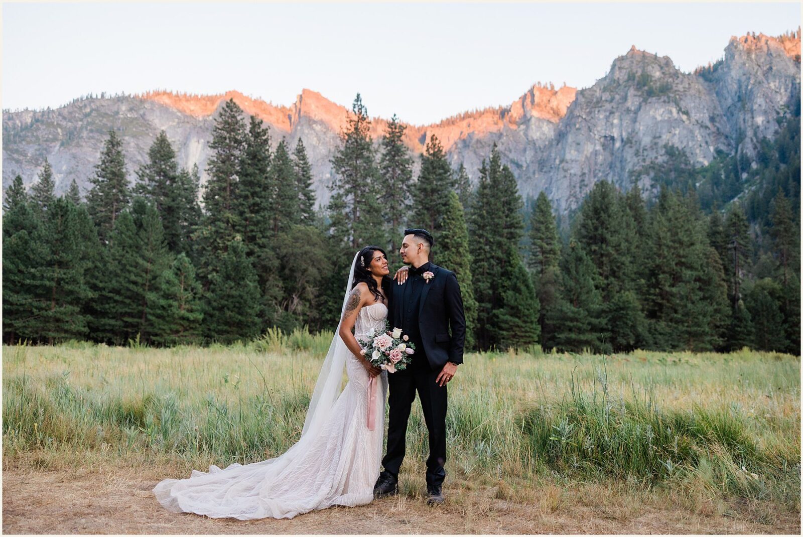 yosemite-photographer_maggie-and-carlos_0062-1600x1070 Yosemite Photographer | Yosemite Elopement