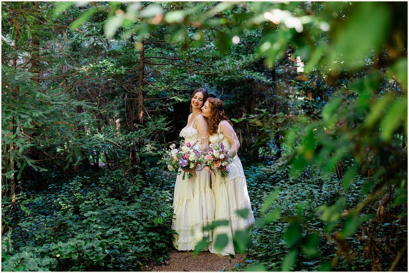 Big-Sur-Elopement-Photos_Emma-and-McKayla_0063-1600x1069 Big Sur Elopement Photos: A Coastal Love Story