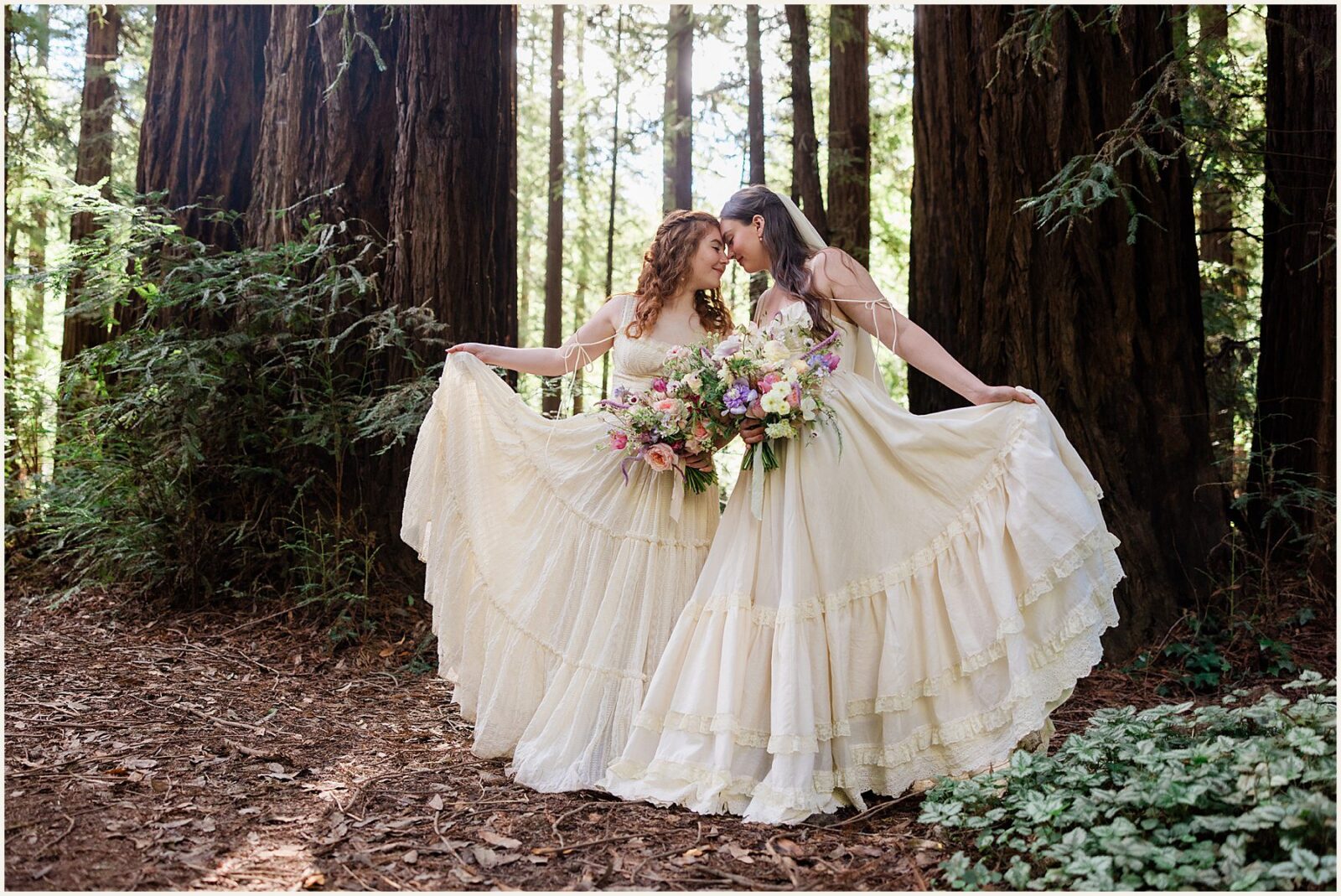 Big-Sur-Elopement-Photos_Emma-and-McKayla_0063-1600x1069 Big Sur Elopement Photos: A Coastal Love Story