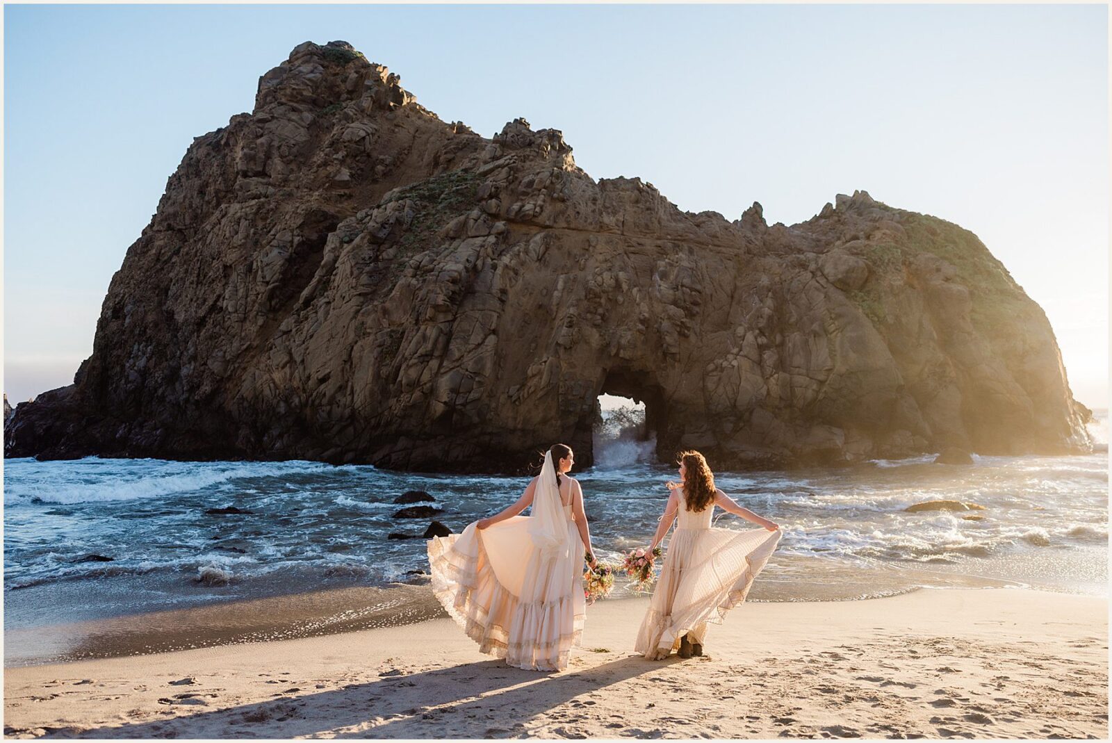 Big-Sur-Elopement-Photos_Emma-and-McKayla_0063-1600x1069 Big Sur Elopement Photos: A Coastal Love Story