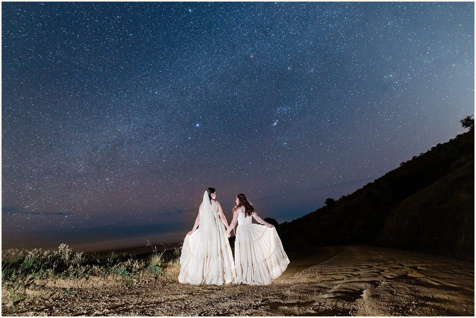 Big-Sur-Elopement-Photos_Emma-and-McKayla_0063-1600x1069 Big Sur Elopement Photos: A Coastal Love Story