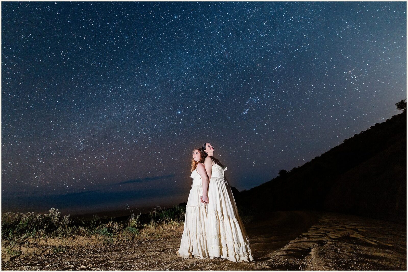 Big-Sur-Elopement-Photos_Emma-and-McKayla_0063-1600x1069 Big Sur Elopement Photos: A Coastal Love Story